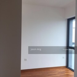 J Gateway (D22), Condominium #158874882